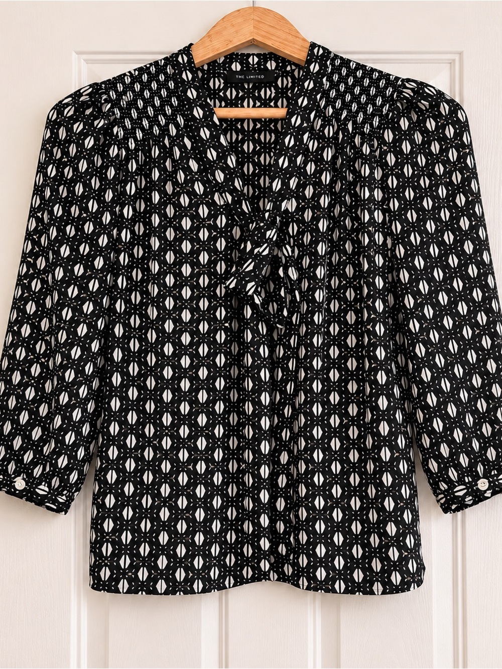 The Limited XS Black White Geometric Tie Neck Blouse Sheer 3/4 Sleeve Top